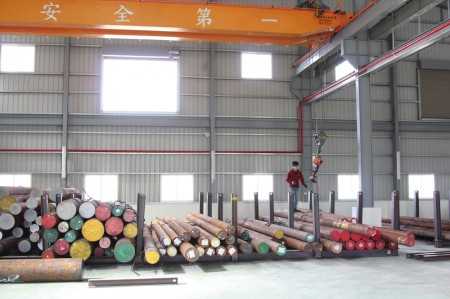 模具钢是钢板么，模具钢属于什么钢